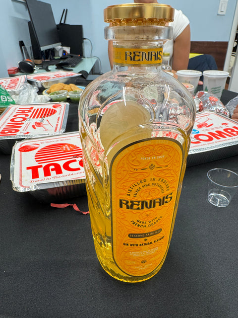 Renais Gin by Alex Watson and Emma Watson: A Smooth, Martini-Perfect Spirit with French Vineyard Roots